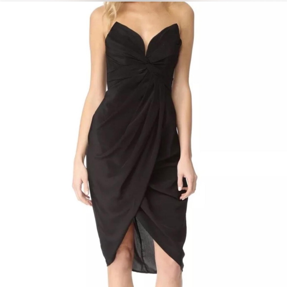 Elegant Black Strapless Dress